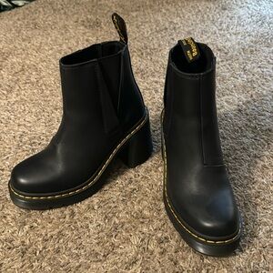 listing-status-banner